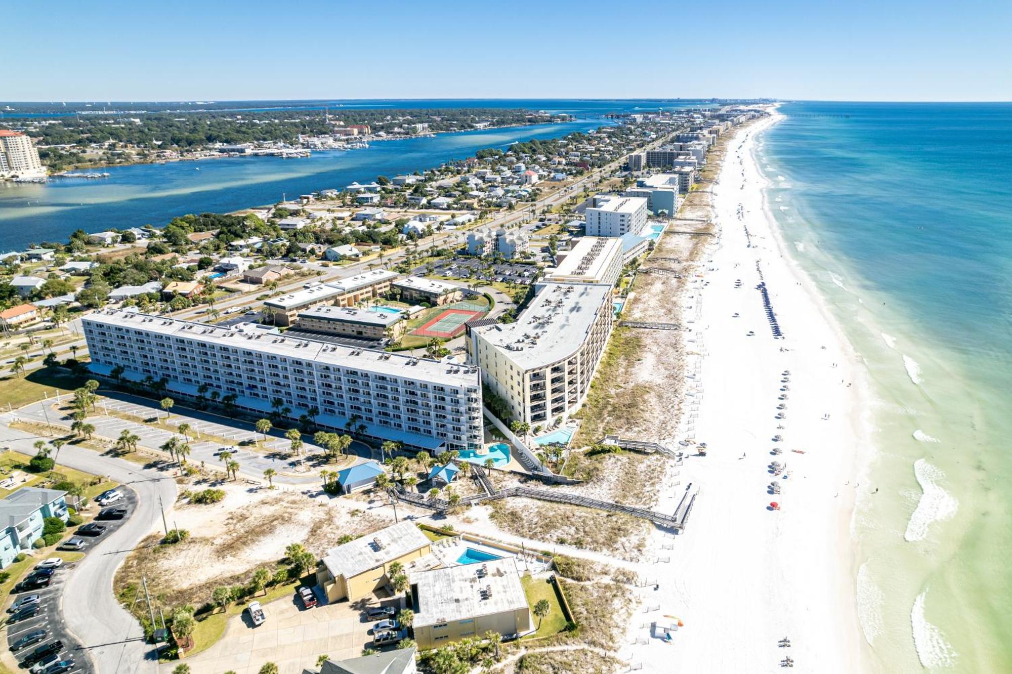 Seacrest 610 Is A 2 Bedroom Gulfside On Okaloosa Island Condo Форт Уолтон Бич Экстерьер фото