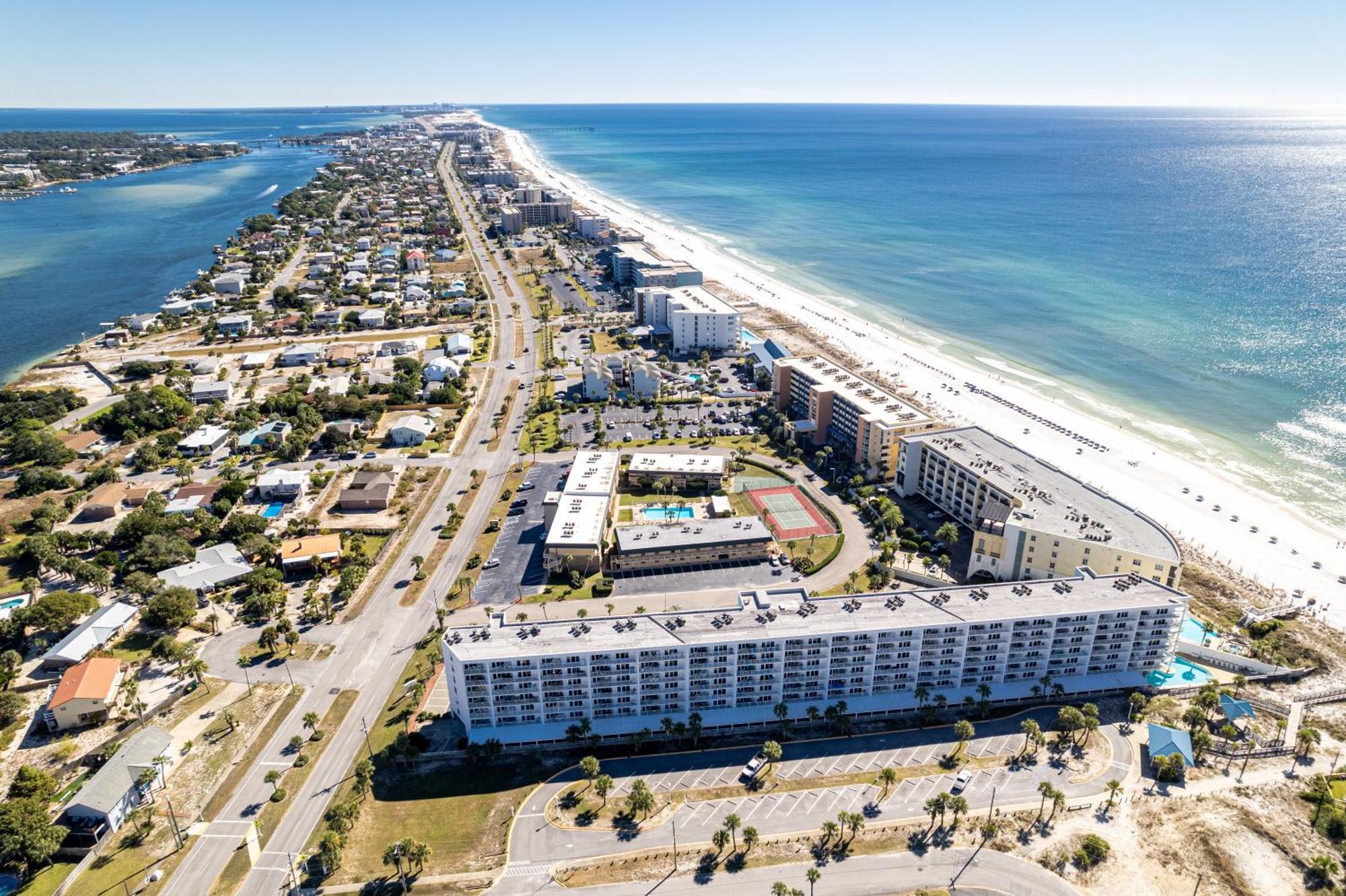 Seacrest 610 Is A 2 Bedroom Gulfside On Okaloosa Island Condo Форт Уолтон Бич Экстерьер фото